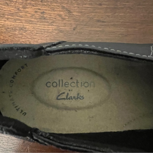 Clarks Collection Women’s Cheyn Madi Black Leather Slip-On Like new condition - Picture 14 of 14